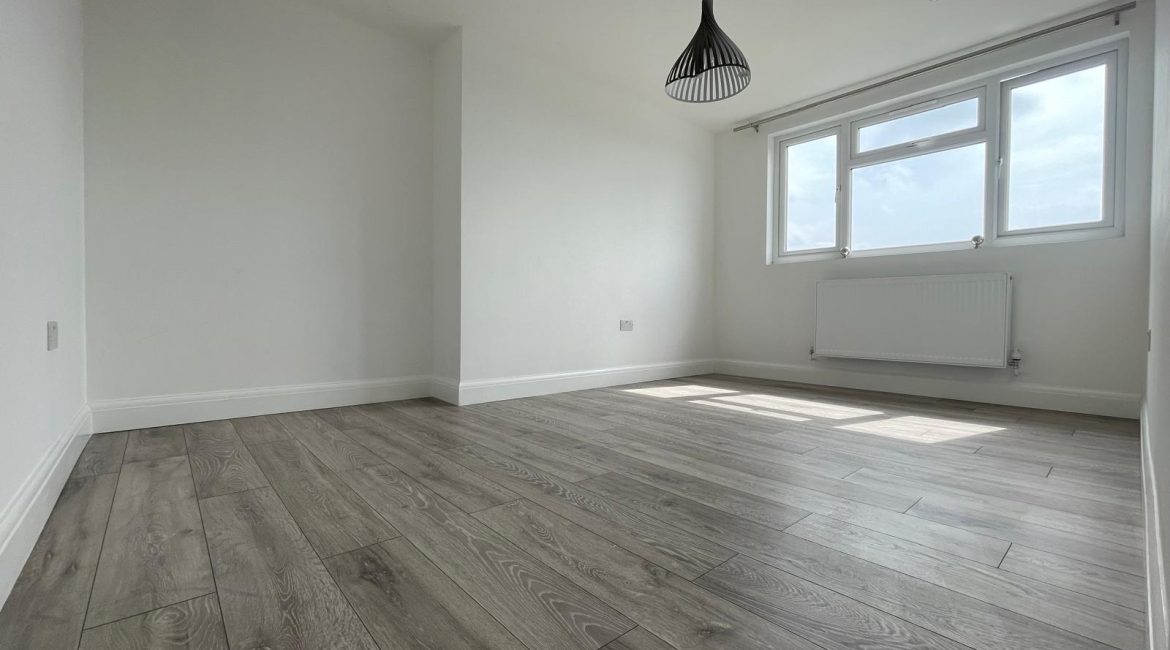 1 Bedroom Flat