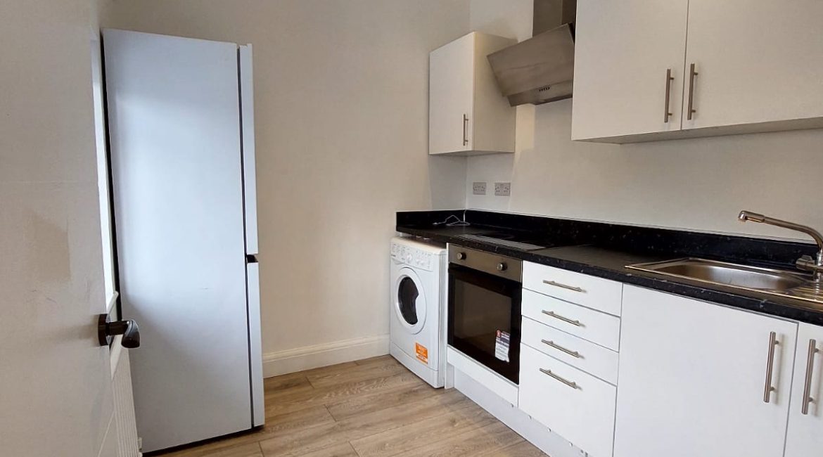 Studio Flat
