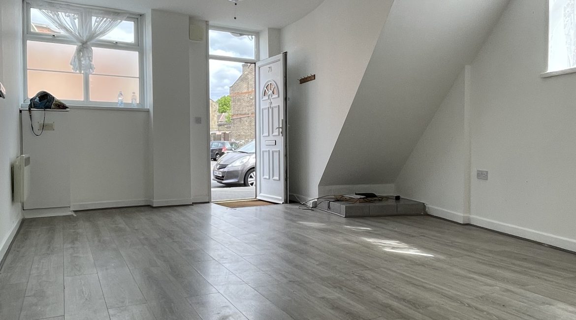 2 bedroom house in plaistow